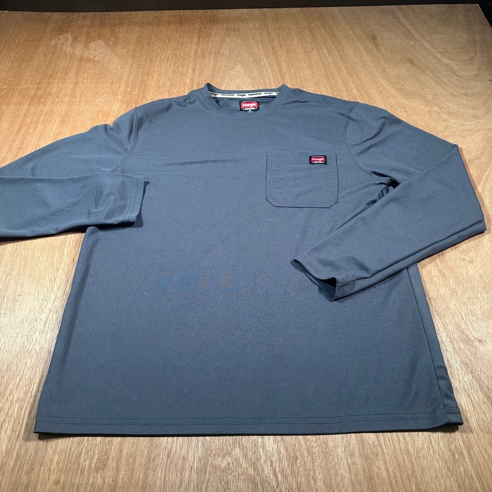 Wrangler Workwear Shirt Women Medium Gray Long Sleeve Pocket Tee WW55145